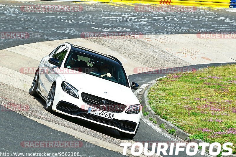 Bild #9582188 - Touristenfahrten Nürburgring Nordschleife (19.07.2020)