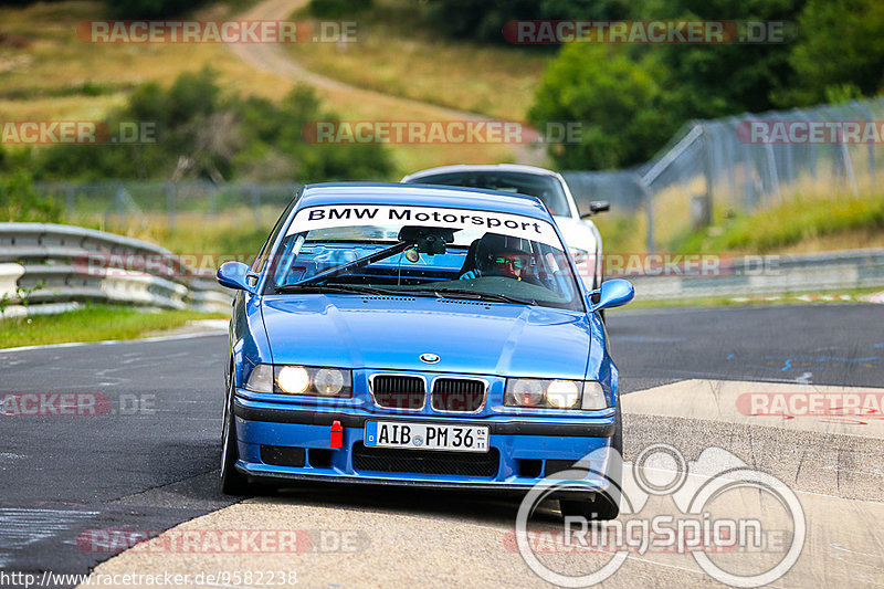 Bild #9582238 - Touristenfahrten Nürburgring Nordschleife (19.07.2020)