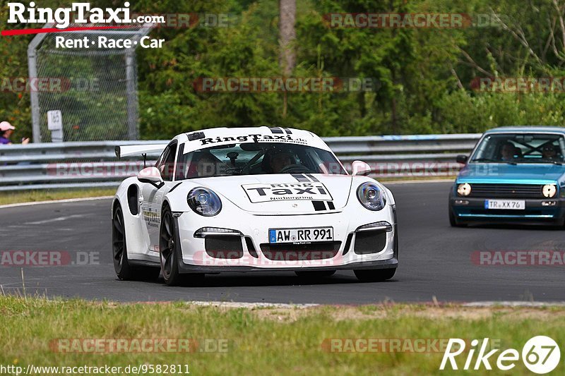 Bild #9582811 - Touristenfahrten Nürburgring Nordschleife (19.07.2020)