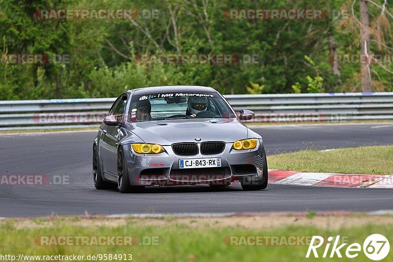 Bild #9584913 - Touristenfahrten Nürburgring Nordschleife (19.07.2020)