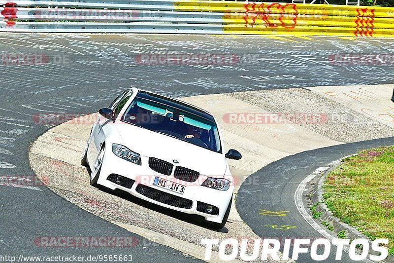 Bild #9585663 - Touristenfahrten Nürburgring Nordschleife (19.07.2020)