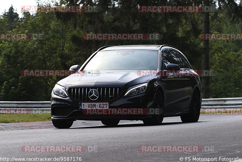 Bild #9587176 - Touristenfahrten Nürburgring Nordschleife (19.07.2020)