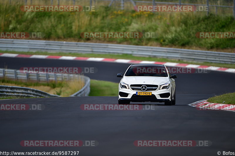 Bild #9587297 - Touristenfahrten Nürburgring Nordschleife (19.07.2020)