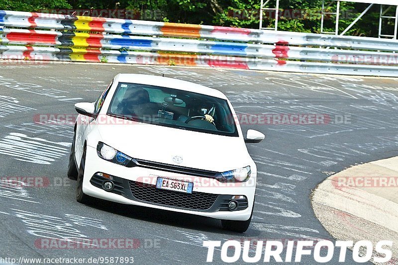 Bild #9587893 - Touristenfahrten Nürburgring Nordschleife (19.07.2020)