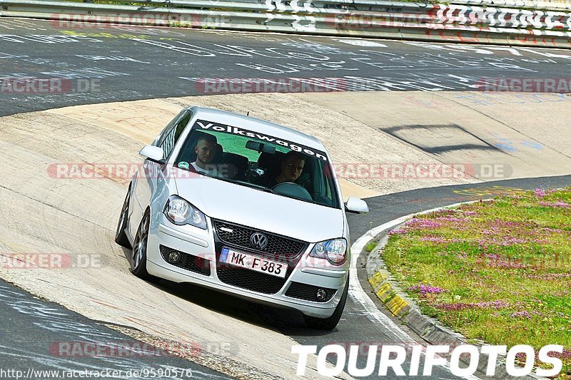 Bild #9590576 - Touristenfahrten Nürburgring Nordschleife (19.07.2020)