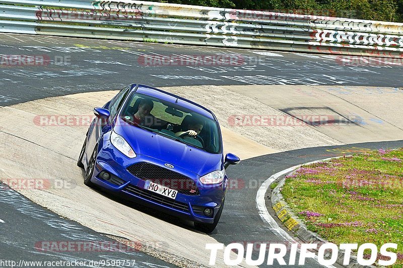 Bild #9590757 - Touristenfahrten Nürburgring Nordschleife (19.07.2020)