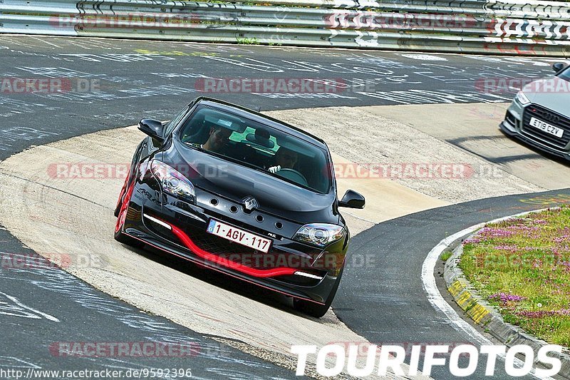 Bild #9592396 - Touristenfahrten Nürburgring Nordschleife (19.07.2020)