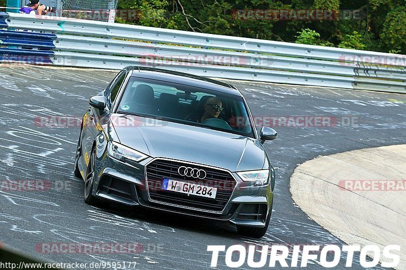 Bild #9595177 - Touristenfahrten Nürburgring Nordschleife (19.07.2020)