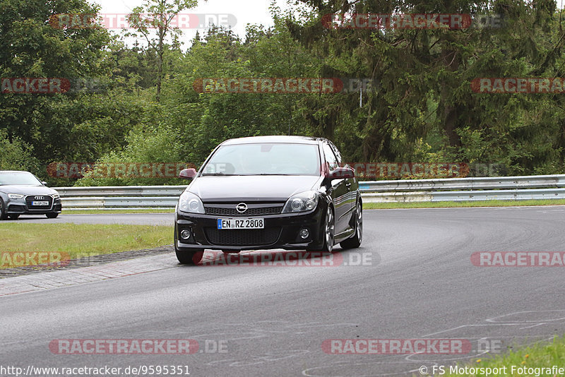 Bild #9595351 - Touristenfahrten Nürburgring Nordschleife (19.07.2020)