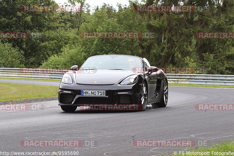 Bild #9595690 - Touristenfahrten Nürburgring Nordschleife (19.07.2020)