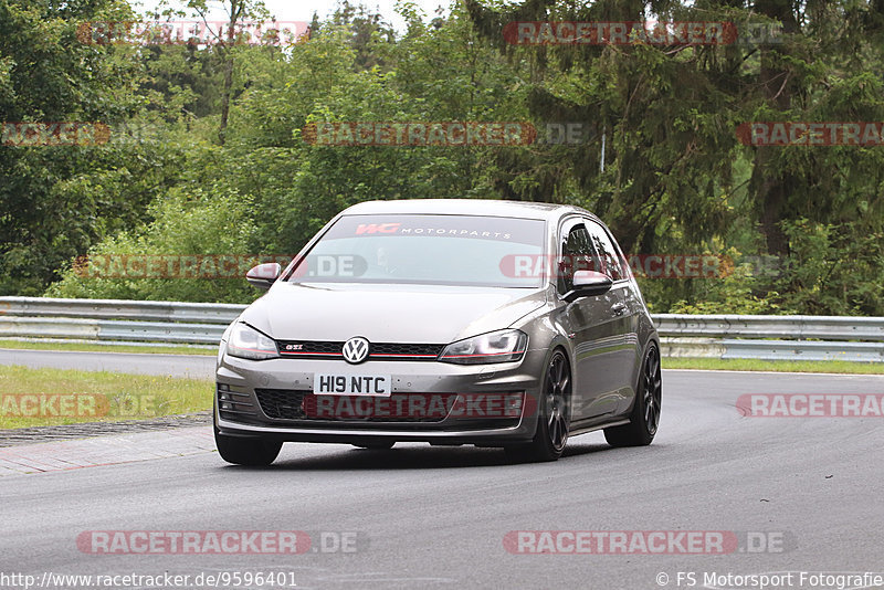 Bild #9596401 - Touristenfahrten Nürburgring Nordschleife (19.07.2020)