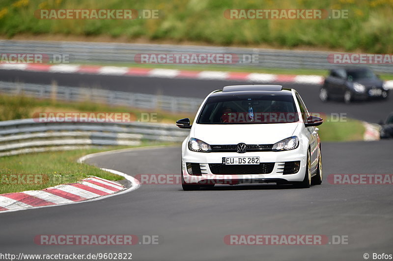 Bild #9602822 - Touristenfahrten Nürburgring Nordschleife (19.07.2020)