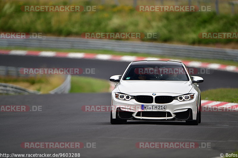 Bild #9603288 - Touristenfahrten Nürburgring Nordschleife (19.07.2020)