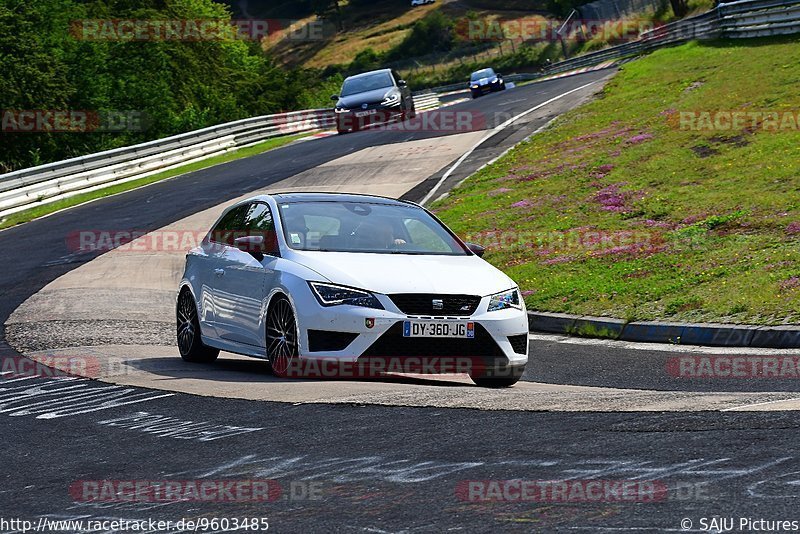 Bild #9603485 - Touristenfahrten Nürburgring Nordschleife (19.07.2020)