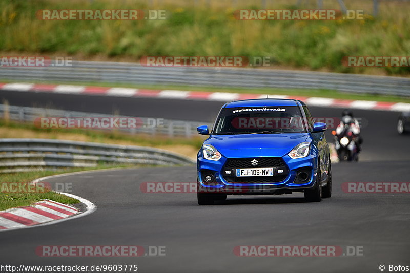 Bild #9603775 - Touristenfahrten Nürburgring Nordschleife (19.07.2020)