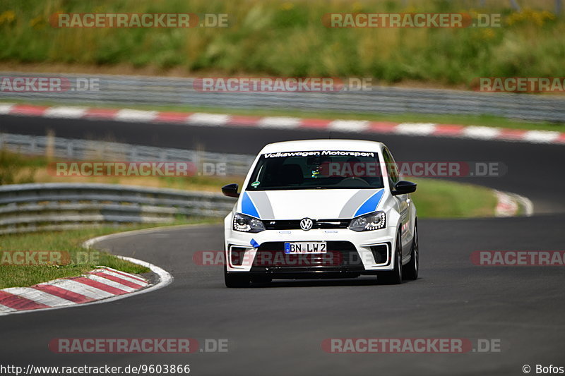 Bild #9603866 - Touristenfahrten Nürburgring Nordschleife (19.07.2020)