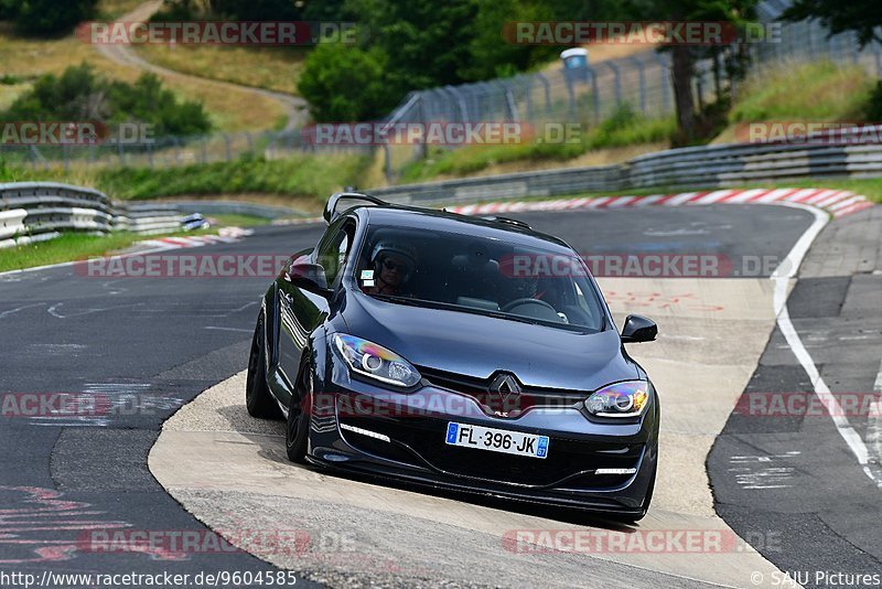 Bild #9604585 - Touristenfahrten Nürburgring Nordschleife (19.07.2020)