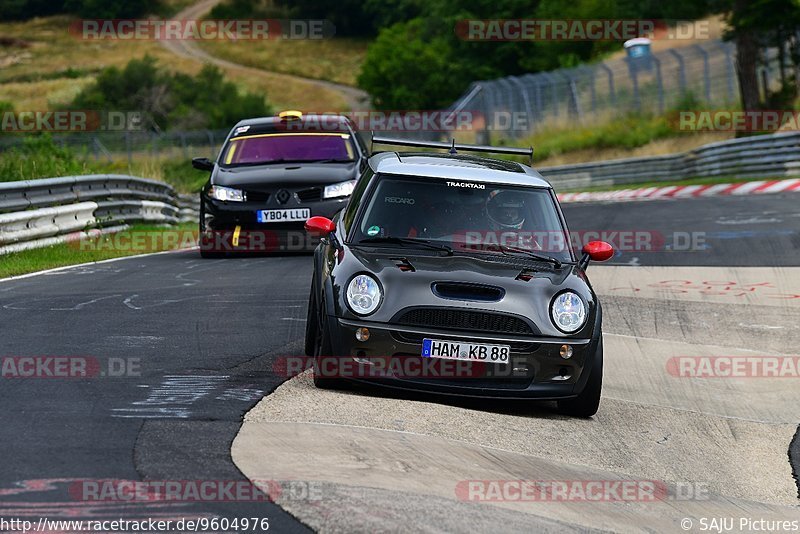 Bild #9604976 - Touristenfahrten Nürburgring Nordschleife (19.07.2020)