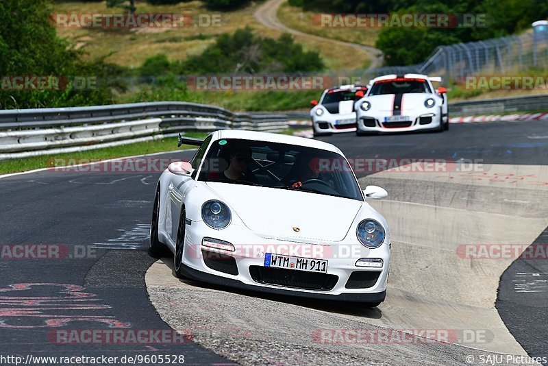 Bild #9605528 - Touristenfahrten Nürburgring Nordschleife (19.07.2020)