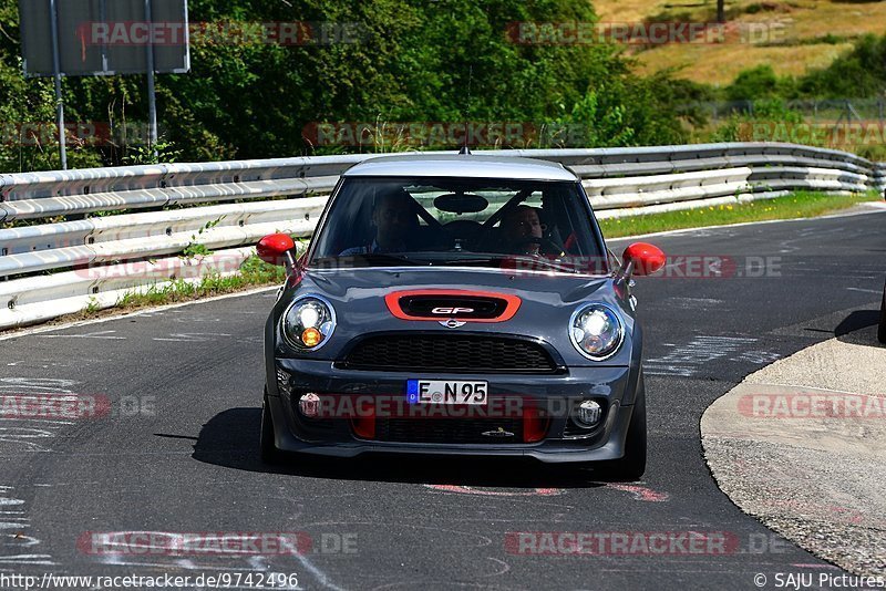 Bild #9742496 - Touristenfahrten Nürburgring Nordschleife (26.07.2020)