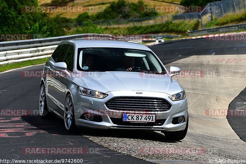 Bild #9742600 - Touristenfahrten Nürburgring Nordschleife (26.07.2020)