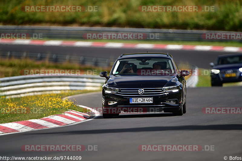 Bild #9744009 - Touristenfahrten Nürburgring Nordschleife (26.07.2020)