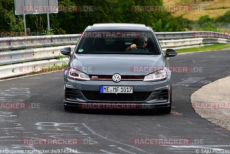 Bild #9745444 - Touristenfahrten Nürburgring Nordschleife (26.07.2020)