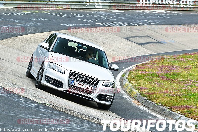 Bild #9752009 - Touristenfahrten Nürburgring Nordschleife (26.07.2020)