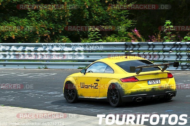 Bild #9752324 - Touristenfahrten Nürburgring Nordschleife (26.07.2020)