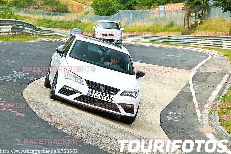 Bild #9758582 - Touristenfahrten Nürburgring Nordschleife (26.07.2020)