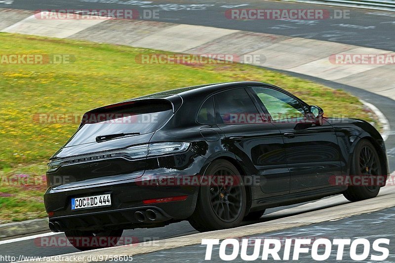 Bild #9758605 - Touristenfahrten Nürburgring Nordschleife (26.07.2020)