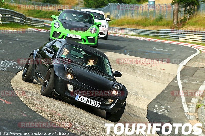 Bild #9758625 - Touristenfahrten Nürburgring Nordschleife (26.07.2020)