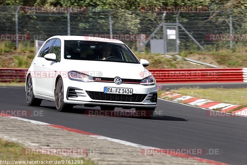 Bild #9761298 - Touristenfahrten Nürburgring Nordschleife (27.07.2020)