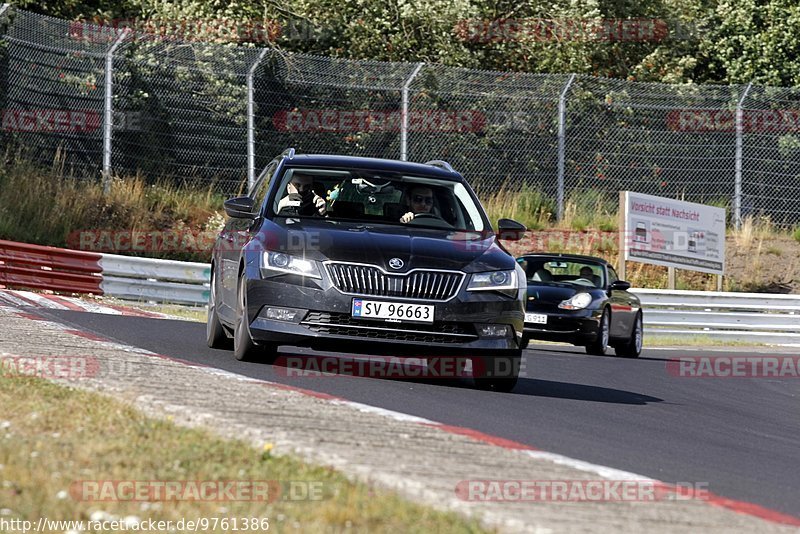 Bild #9761386 - Touristenfahrten Nürburgring Nordschleife (27.07.2020)