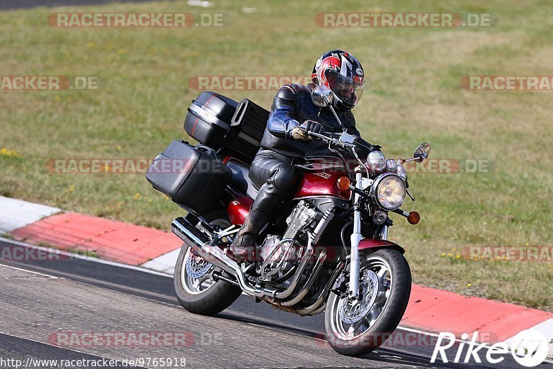 Bild #9765918 - Touristenfahrten Nürburgring Nordschleife (27.07.2020)