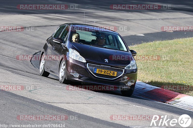 Bild #9766424 - Touristenfahrten Nürburgring Nordschleife (27.07.2020)