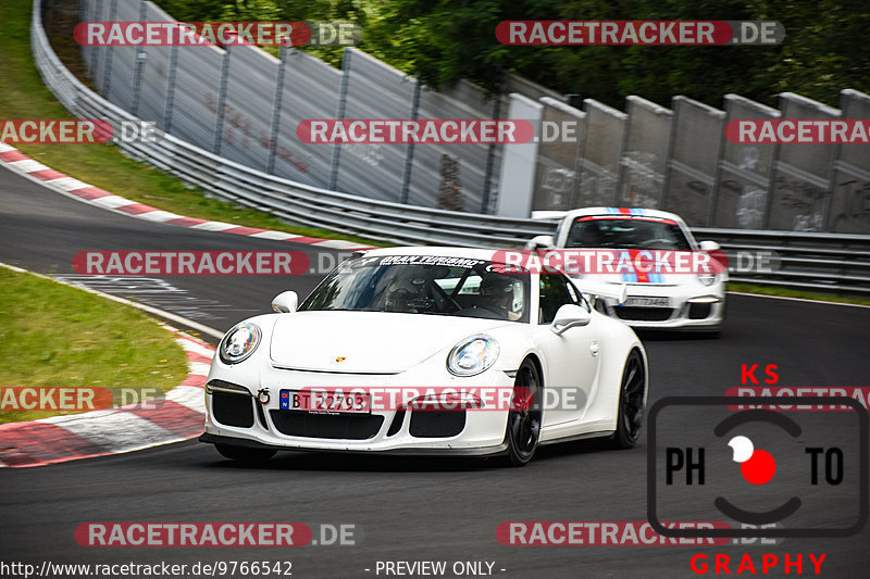 Bild #9766542 - Touristenfahrten Nürburgring Nordschleife (27.07.2020)