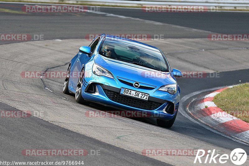 Bild #9766944 - Touristenfahrten Nürburgring Nordschleife (27.07.2020)