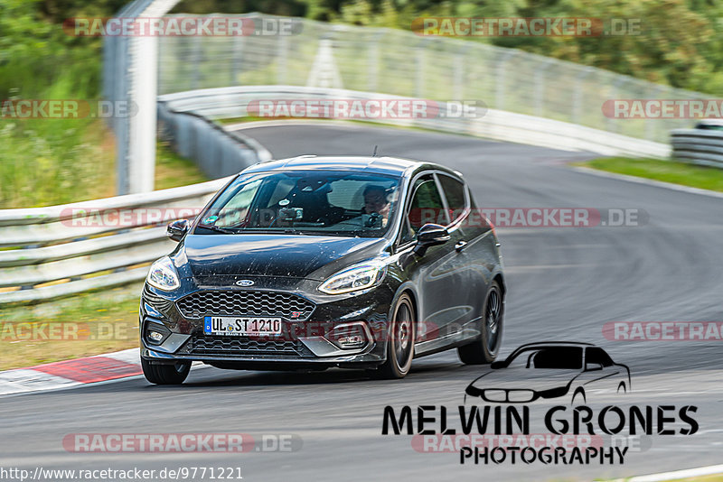 Bild #9771221 - Touristenfahrten Nürburgring Nordschleife (28.07.2020)