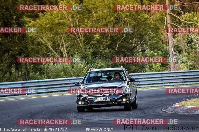 Bild #9771757 - Touristenfahrten Nürburgring Nordschleife (28.07.2020)