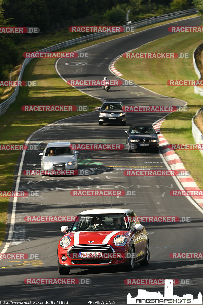 Bild #9771833 - Touristenfahrten Nürburgring Nordschleife (28.07.2020)