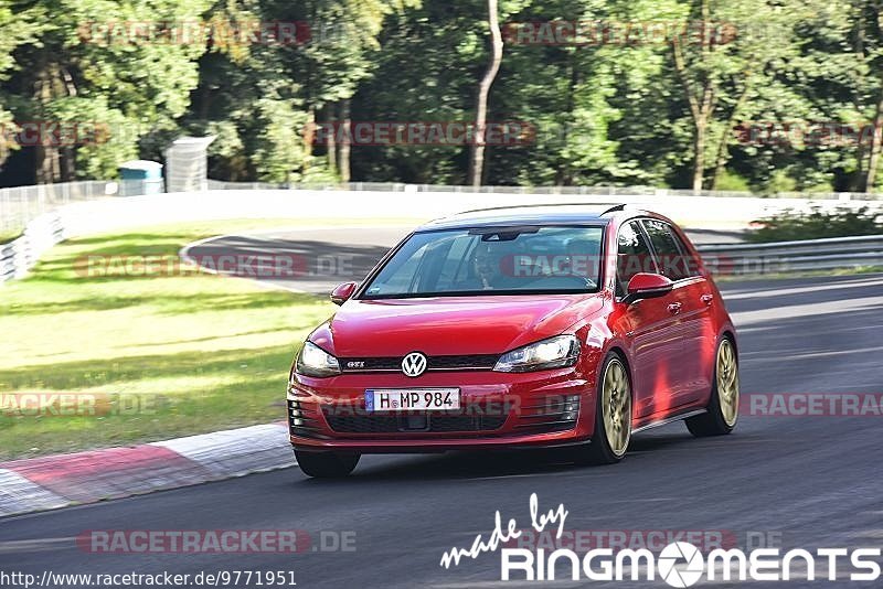 Bild #9771951 - Touristenfahrten Nürburgring Nordschleife (28.07.2020)