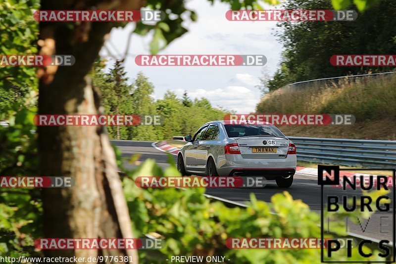 Bild #9776381 - Touristenfahrten Nürburgring Nordschleife (28.07.2020)