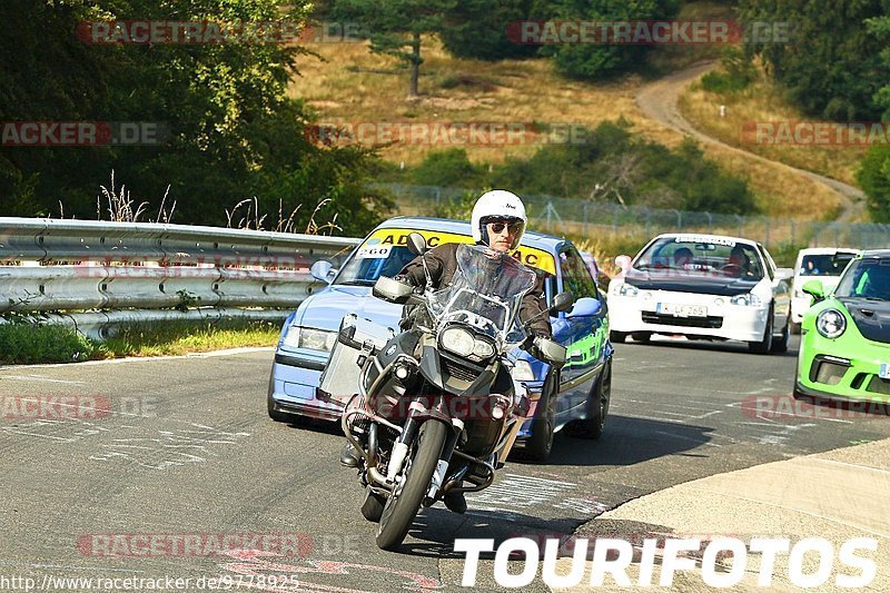 Bild #9778925 - Touristenfahrten Nürburgring Nordschleife (28.07.2020)