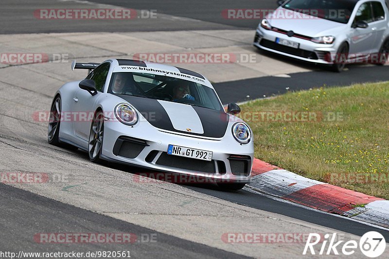 Bild #9820561 - Touristenfahrten Nürburgring Nordschleife (02.08.2020)