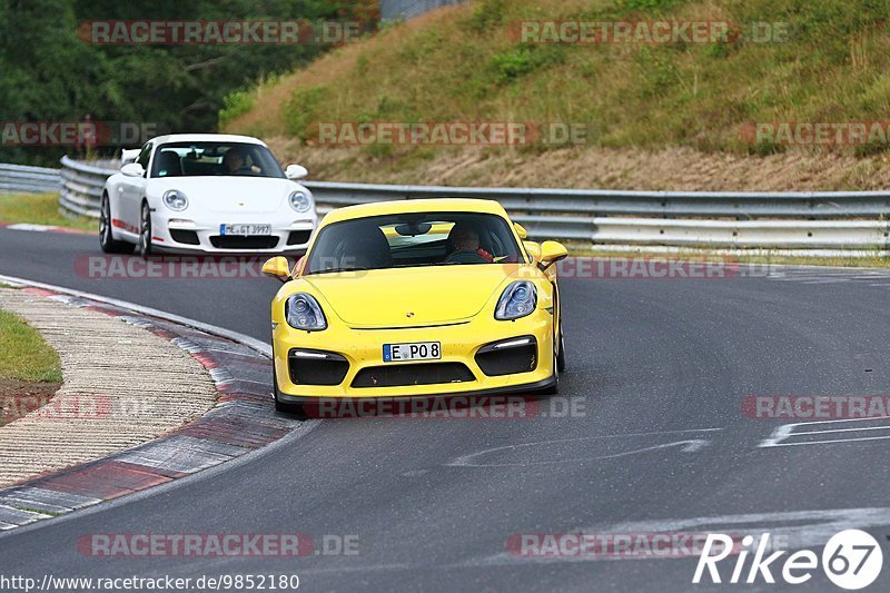 Bild #9852180 - Touristenfahrten Nürburgring Nordschleife (02.08.2020)