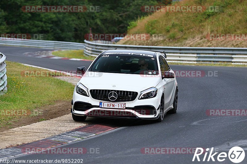 Bild #9852202 - Touristenfahrten Nürburgring Nordschleife (02.08.2020)