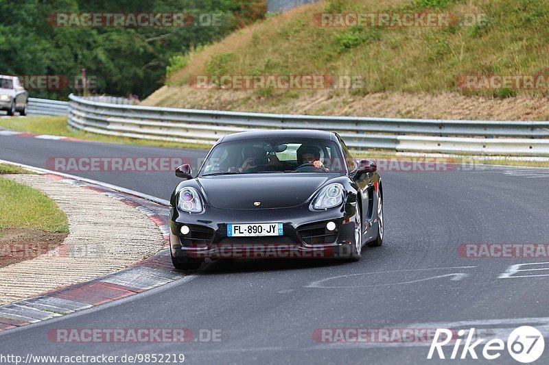 Bild #9852219 - Touristenfahrten Nürburgring Nordschleife (02.08.2020)