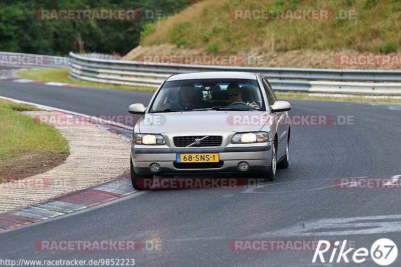 Bild #9852223 - Touristenfahrten Nürburgring Nordschleife (02.08.2020)