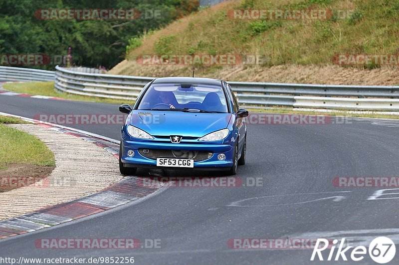 Bild #9852256 - Touristenfahrten Nürburgring Nordschleife (02.08.2020)